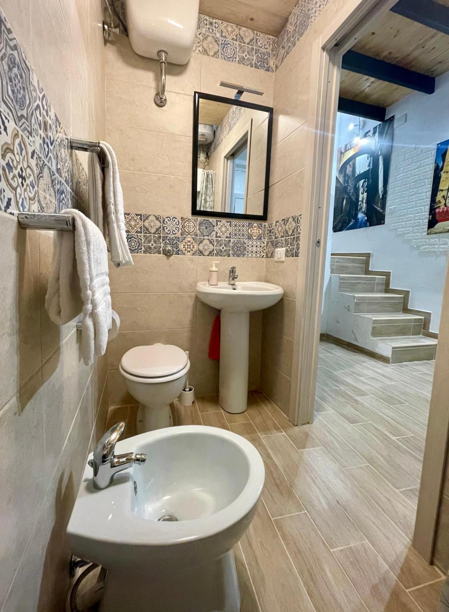 Bellebbuono Apartment เนเปิลส์ ภายนอก รูปภาพ